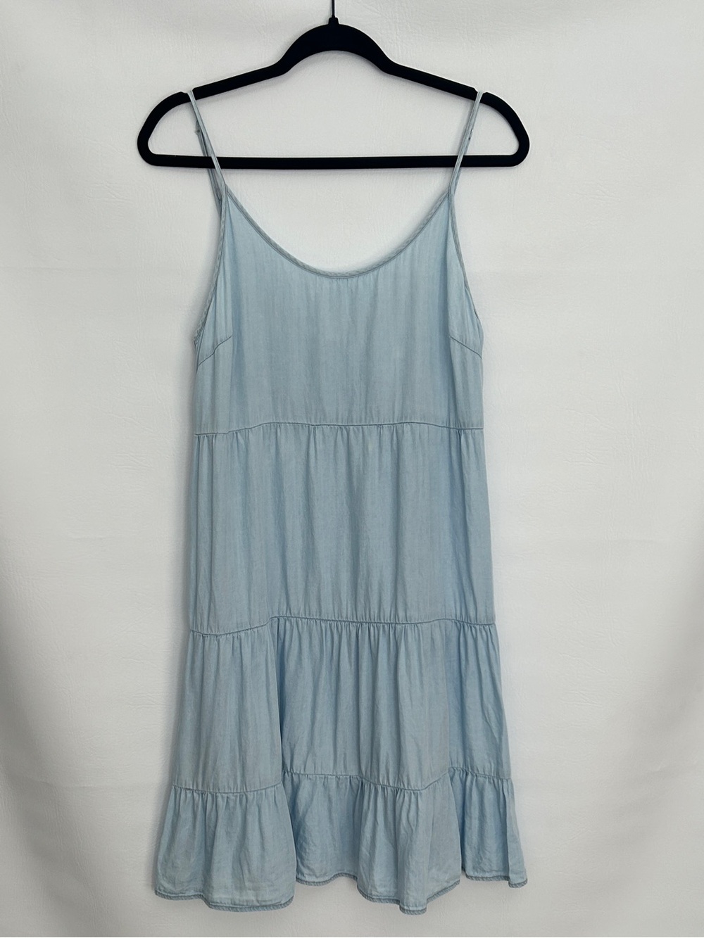 Glam American Made Blue Tencel Tiered Spaghetti Strap Dress M
